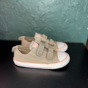 Converse olive Canvas Sneakers